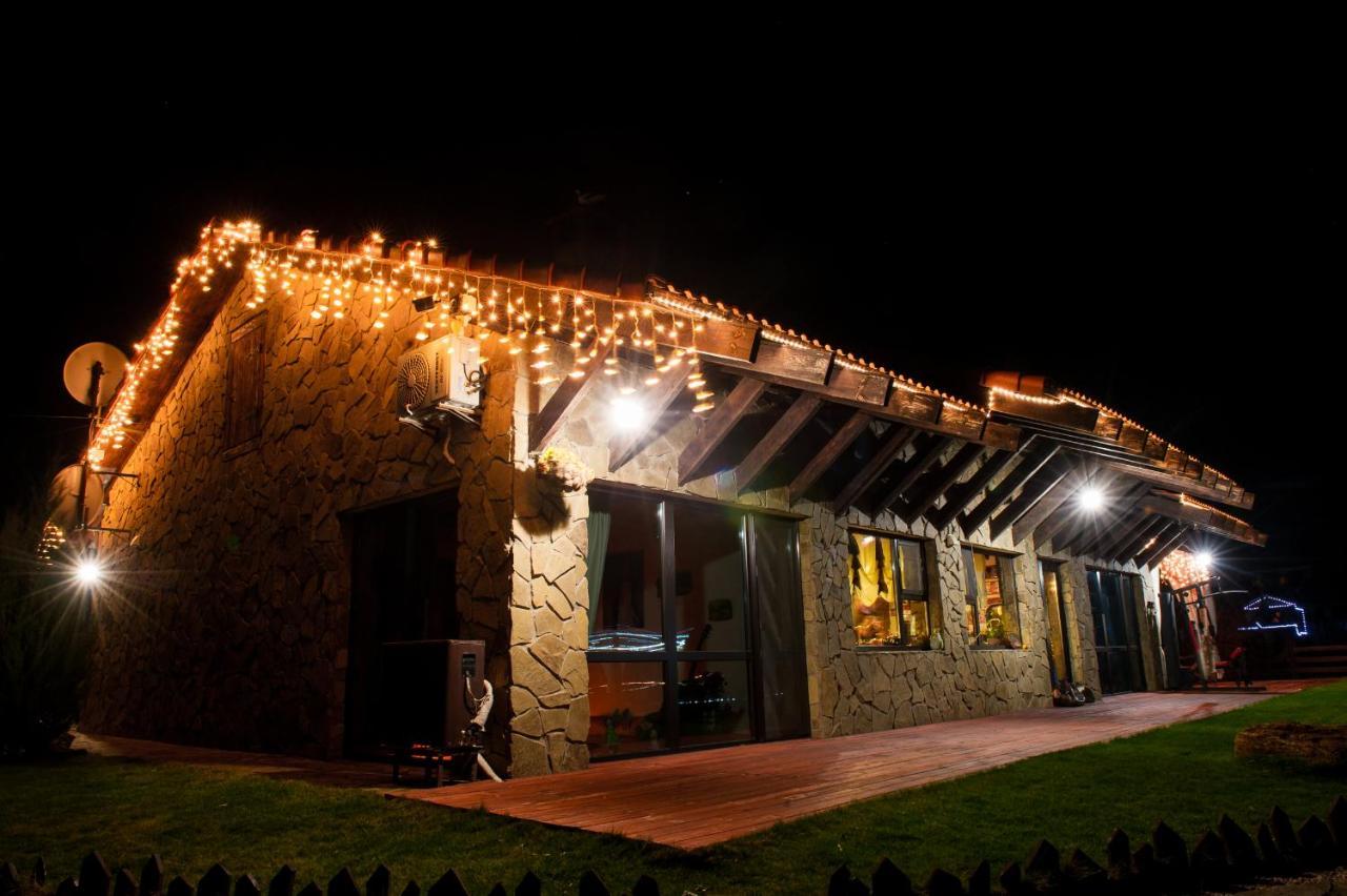 Chervona Kalyna Cottage Odessa Exterior foto