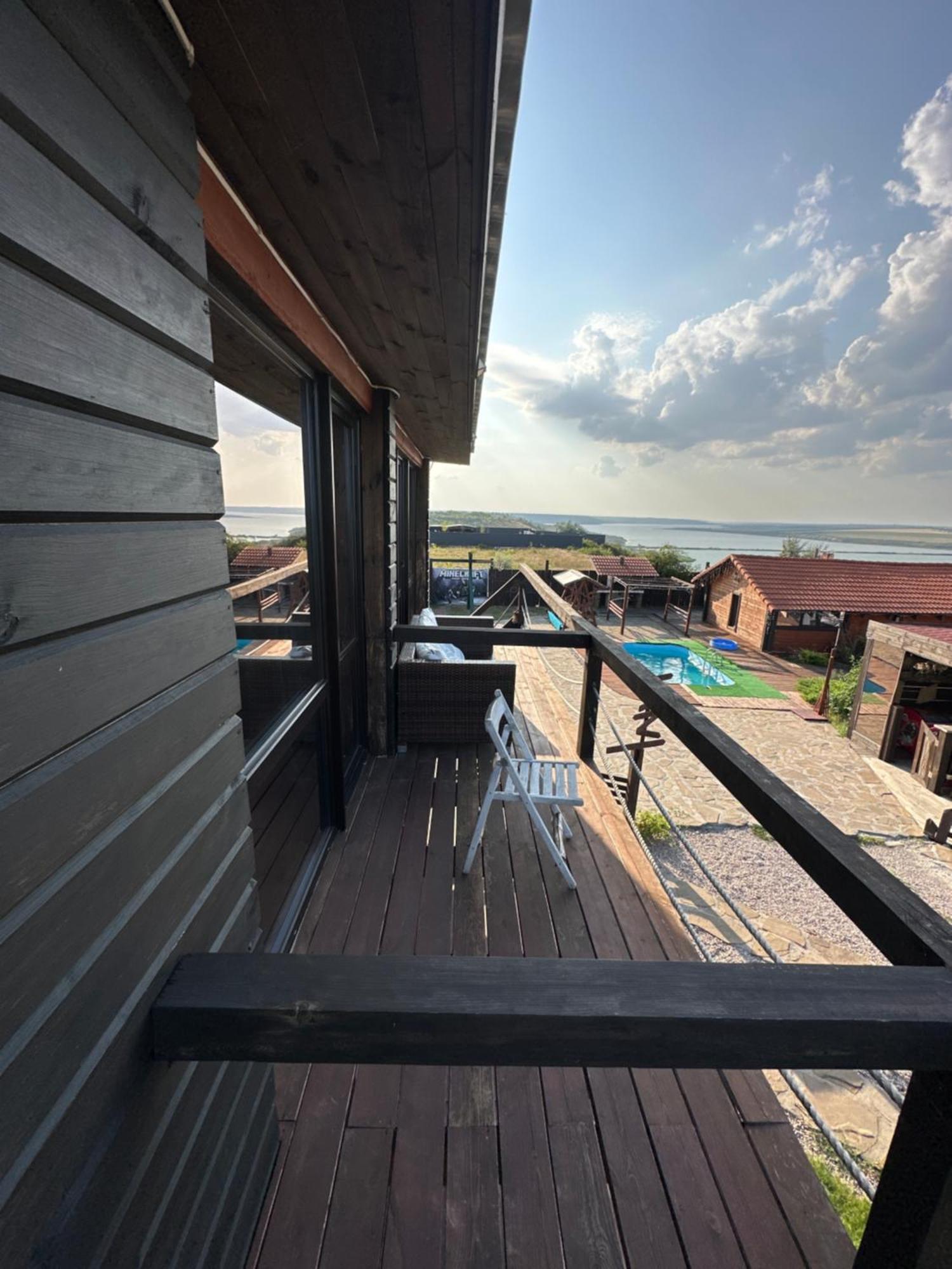 Chervona Kalyna Cottage Odessa Exterior foto